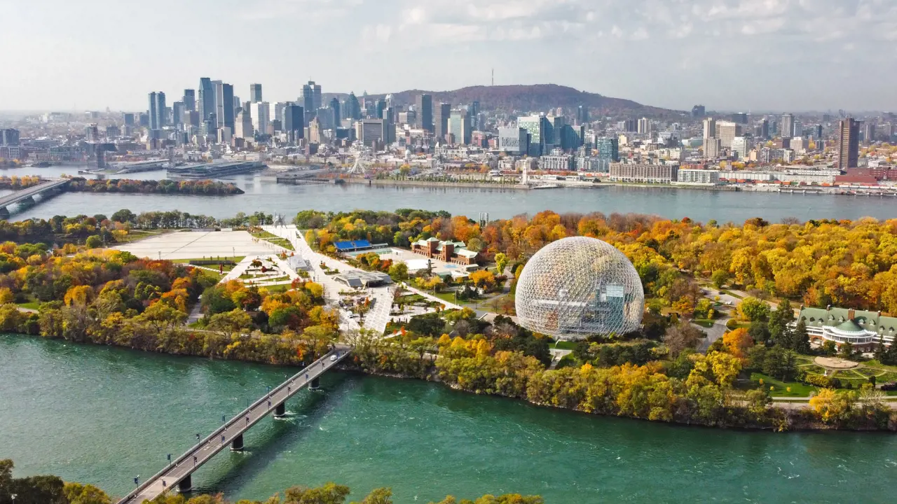  Montreal City skyline In Canada