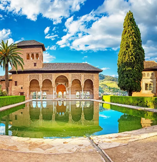  Alhambra Palace, Granada