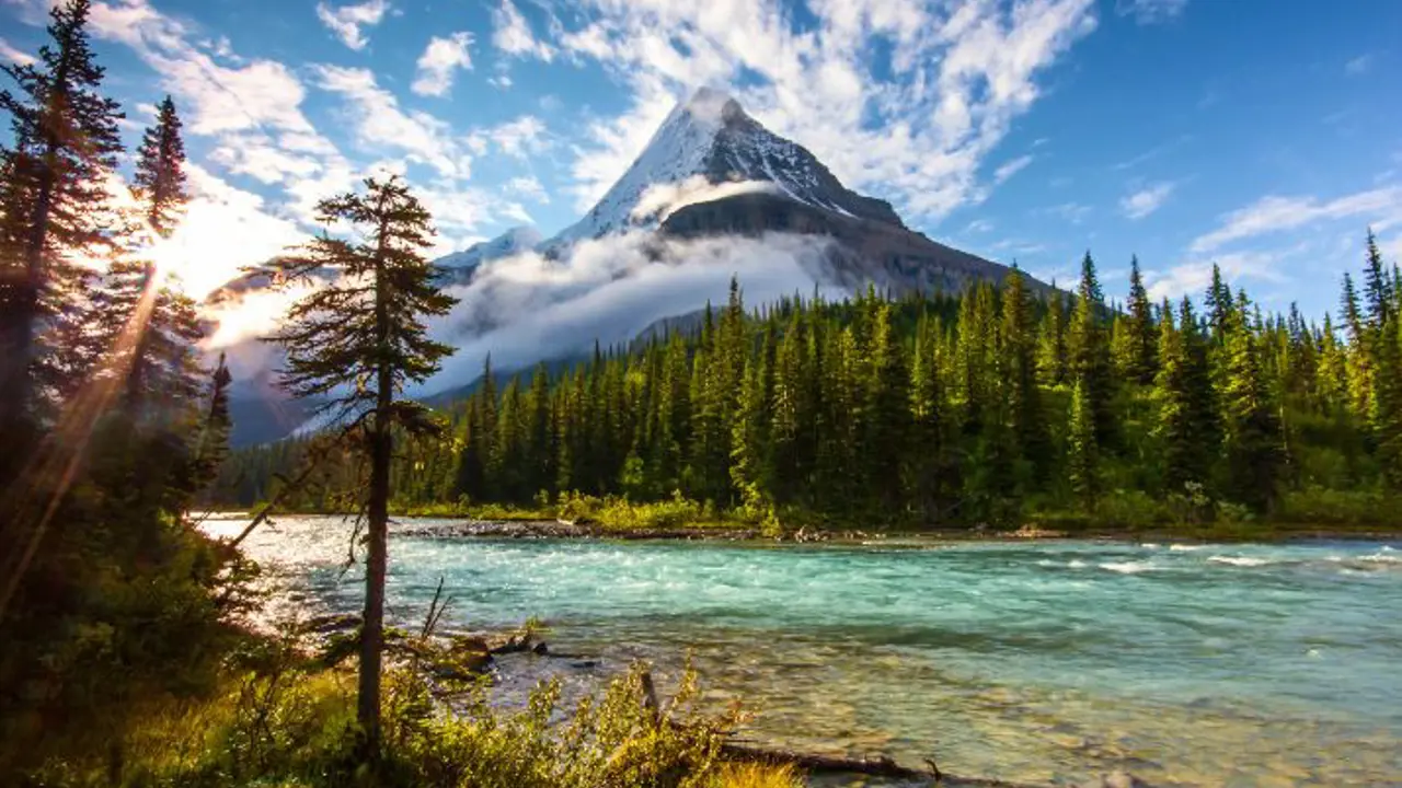 Mount Robson, Canada