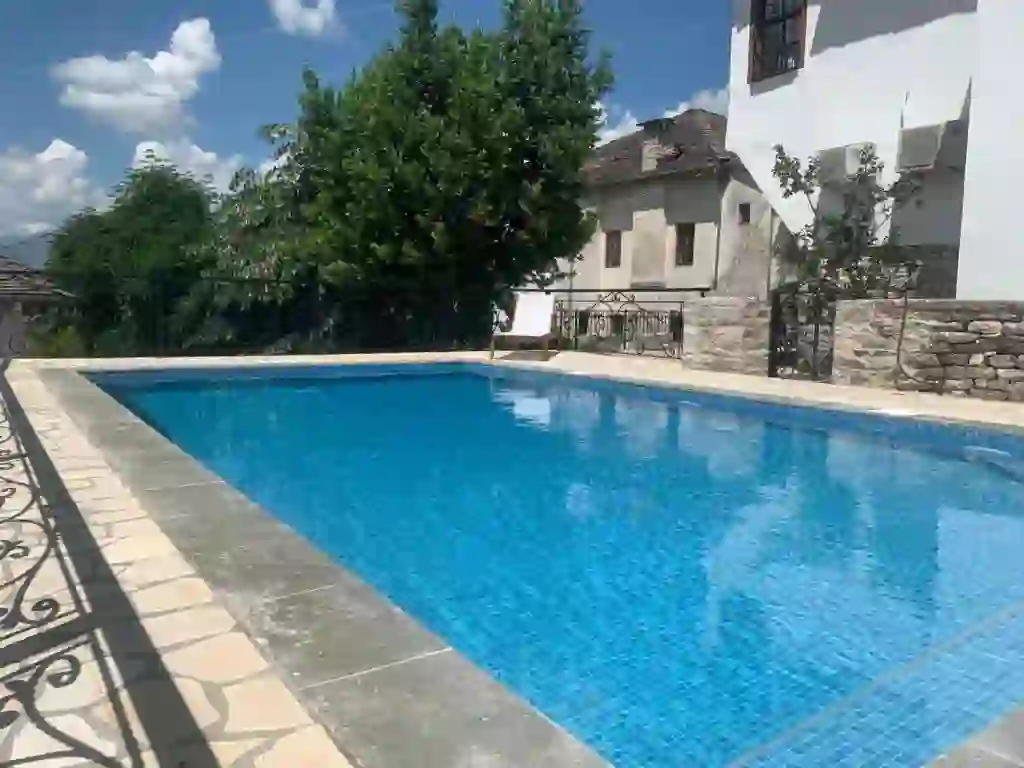 Hotel Gjirokastra, Gjirokastër, pool
