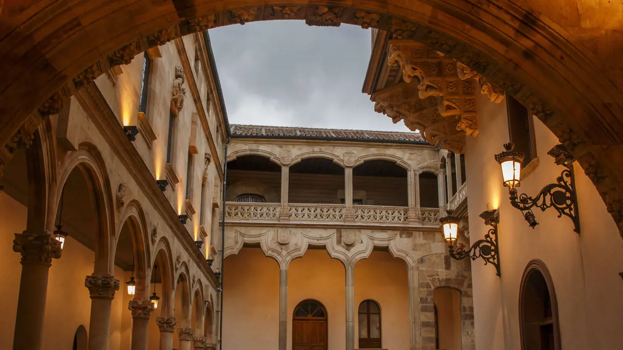 Salamanca Courtyard