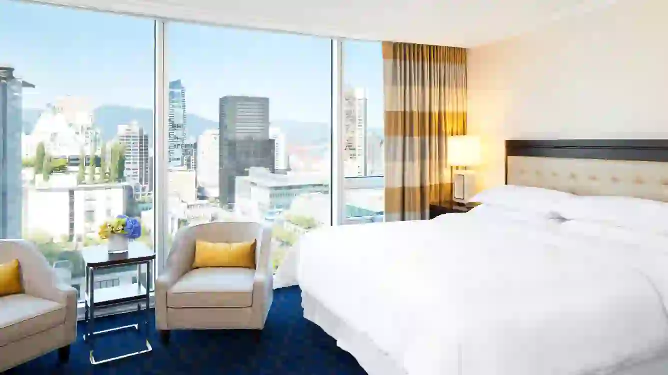 Sheraton Vancouver Wall Centre, Vancouver, bedroom