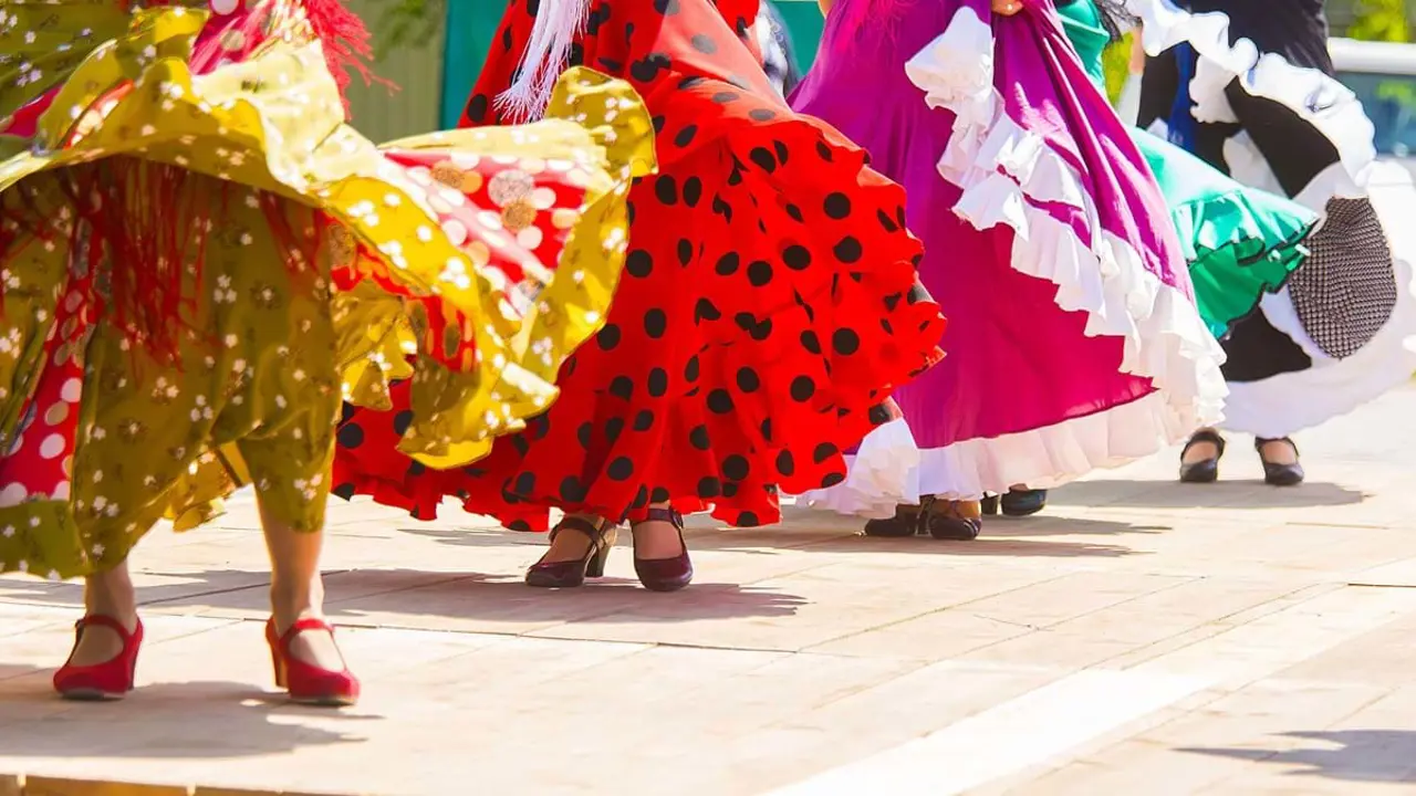 Flamenco dancers