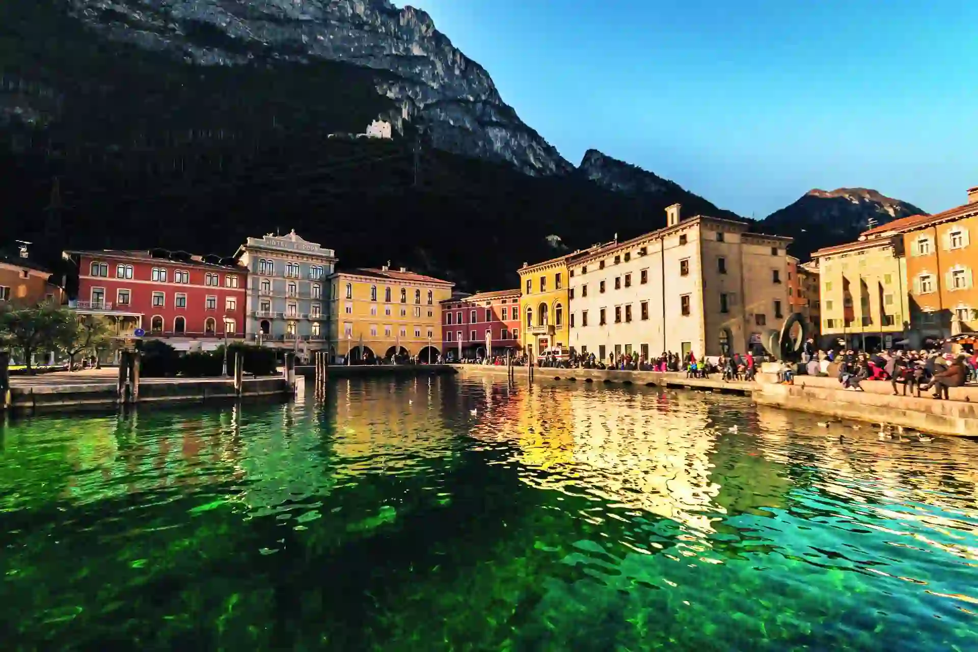 Hotel Antico Borgo Riva Del Garda Exterior Comp