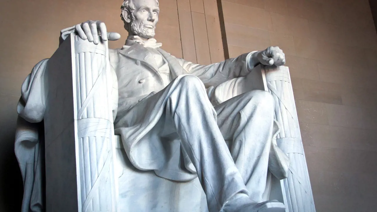 Sh 95672686 Lincoln Memorial