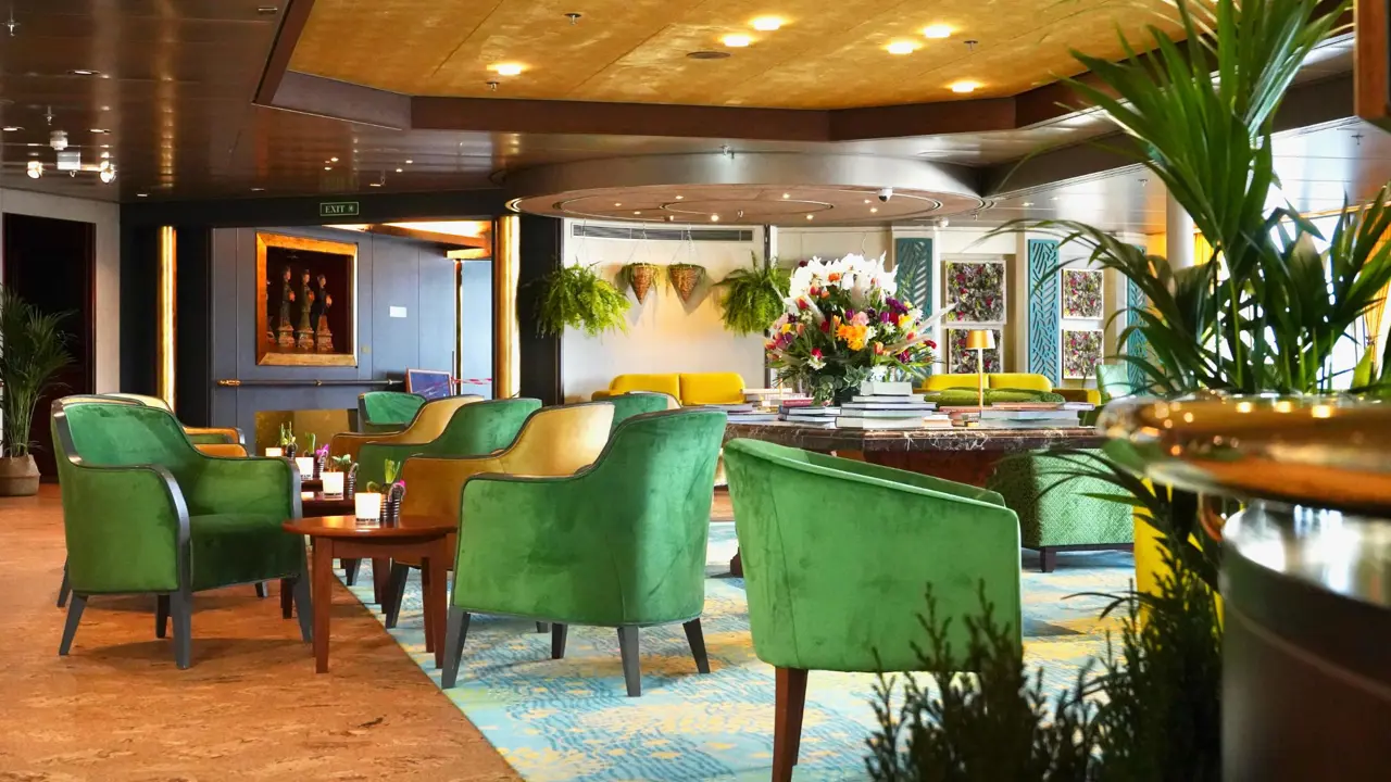 The Bookmark Café, Bolette cruise ship