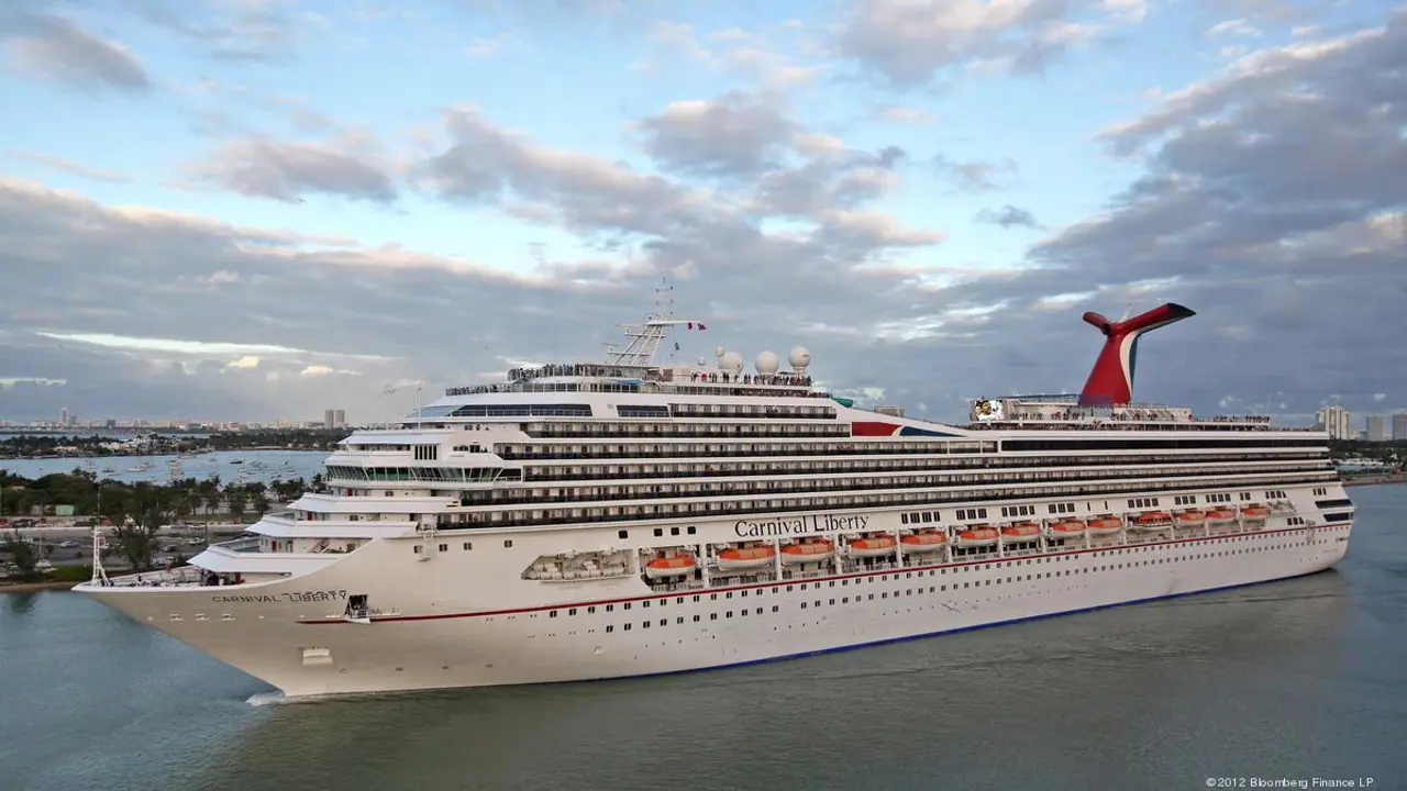 MS Carnival Liberty, exterior