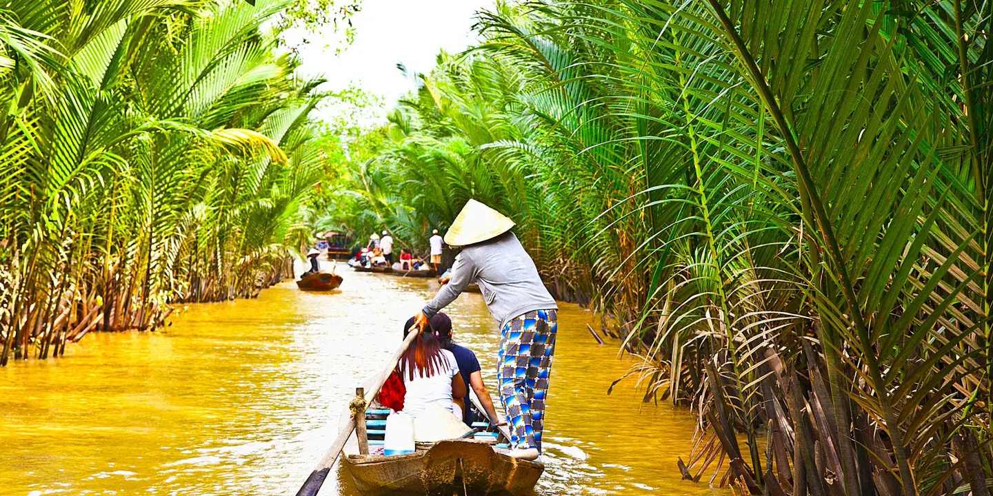 Sh 168716492 Ben Tre Village Mekong Delta