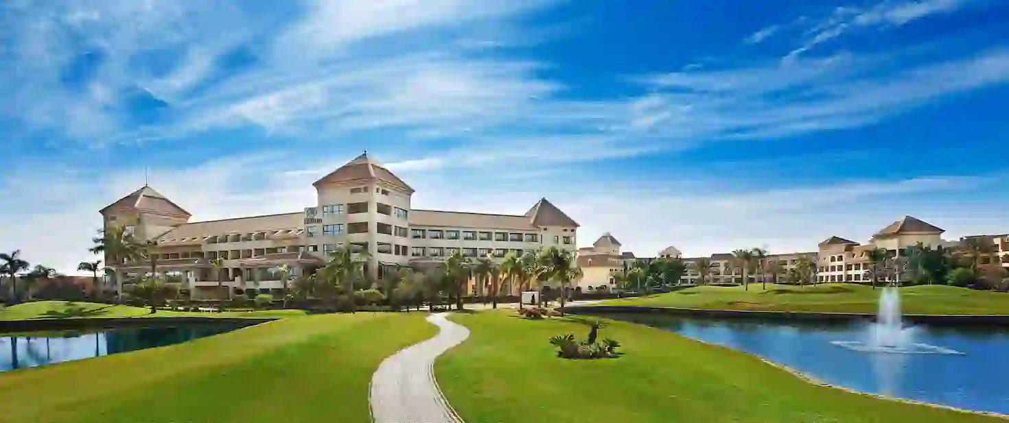 Hilton Pyramids Golf 1