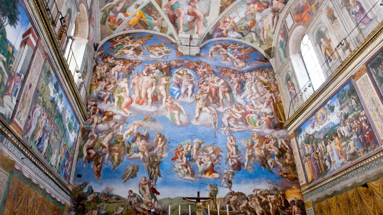 Fresco artwork on the walls of the Vatican Museum