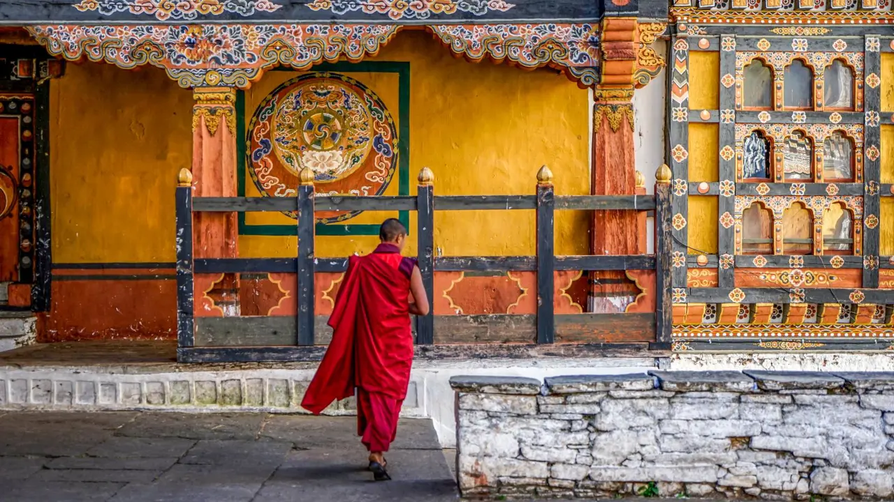 Monk, Rinpung Dzong