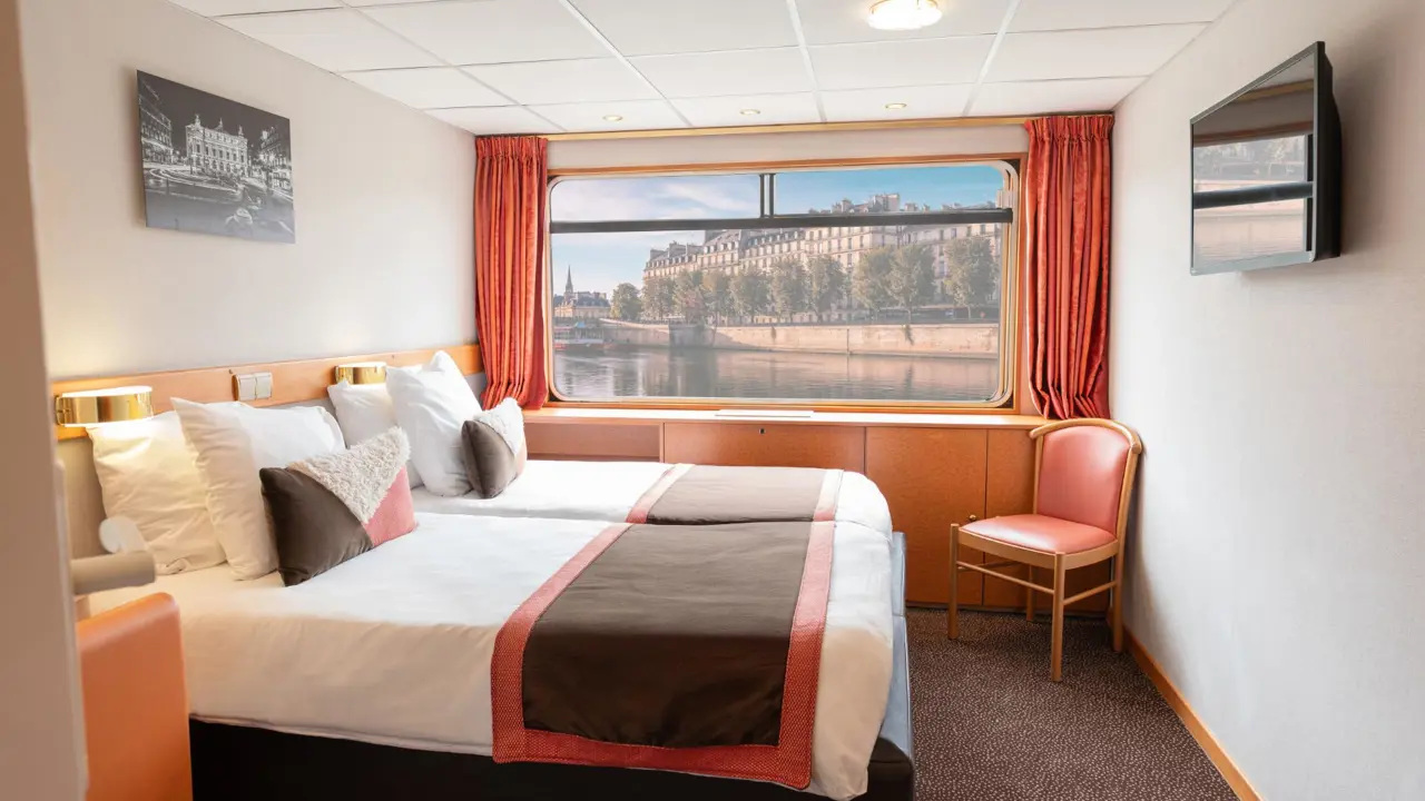 MS Seine Princess cabin