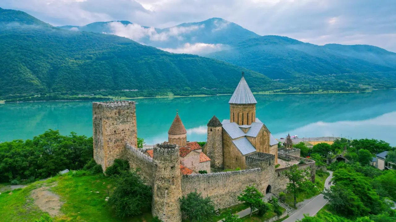 Ananuri Fortress, Aragvi River