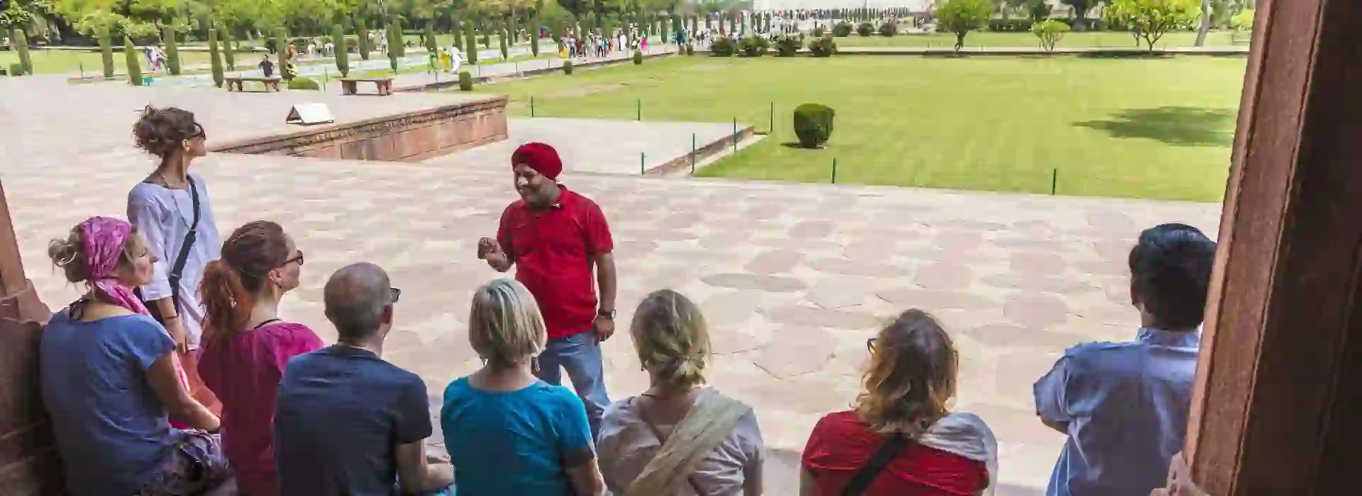 Gettyimages 690403612 Taj Mahal Tour Guide Preview