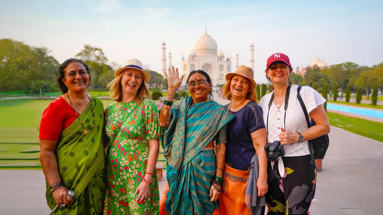 Newmarket group, Taj Mahal, Agra