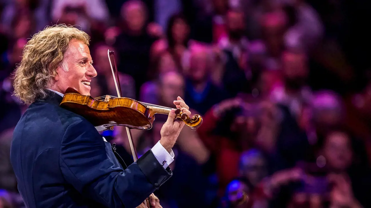 11 2000X1200 Web Background Andre Rieu Maastricht 2023