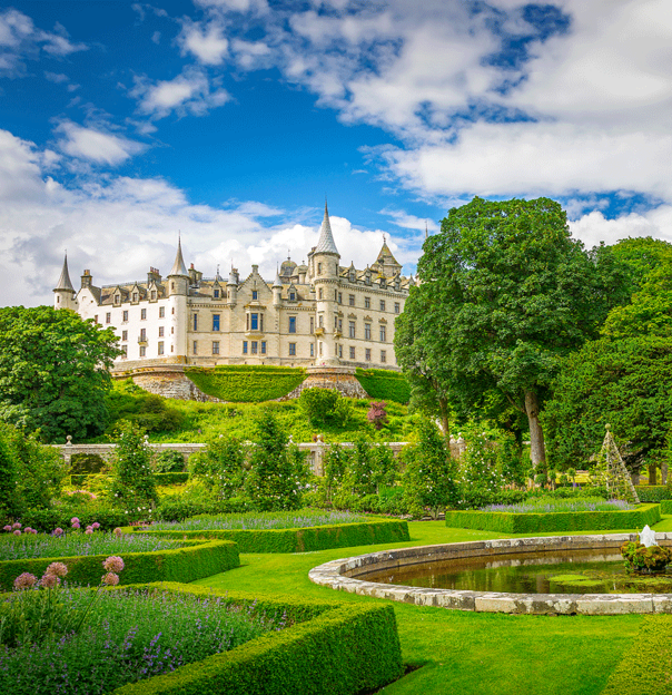 1920 Adobestock 68068530 Dunrobin Castle, Scotland