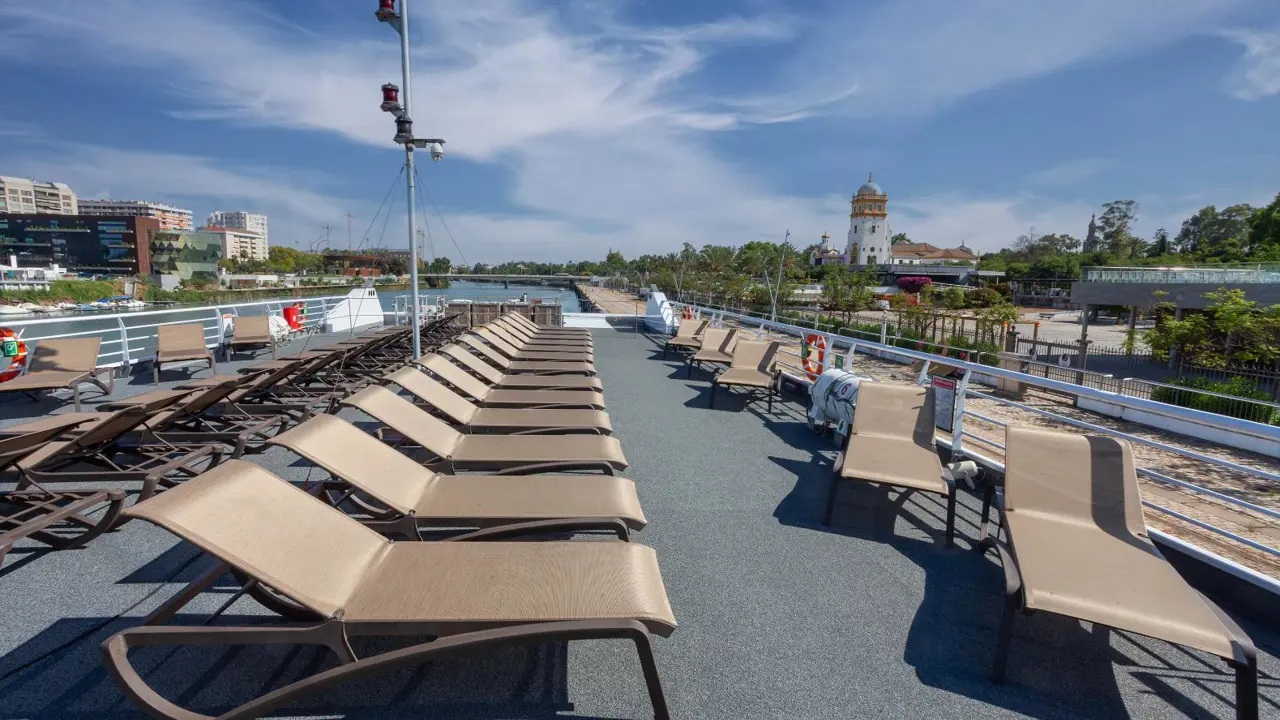 MS La Belle De Cadiz sun deck