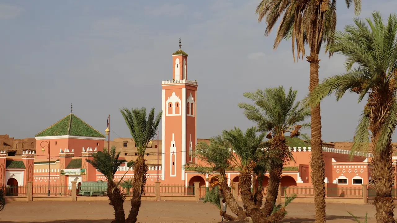  Library and mosque, Tamegrout
