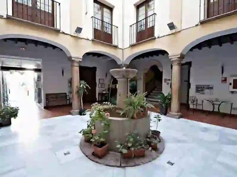 Coso Viejo Courtyard