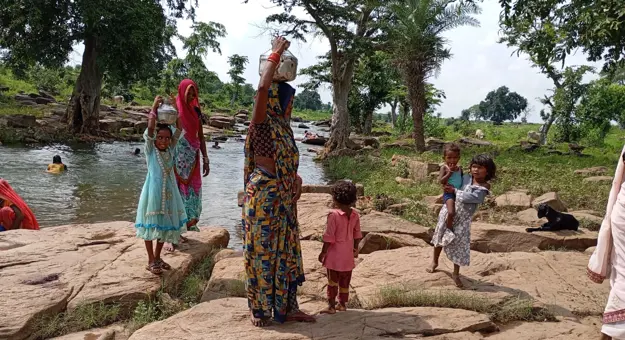 Daha Village Water Collection And Conditions (1)