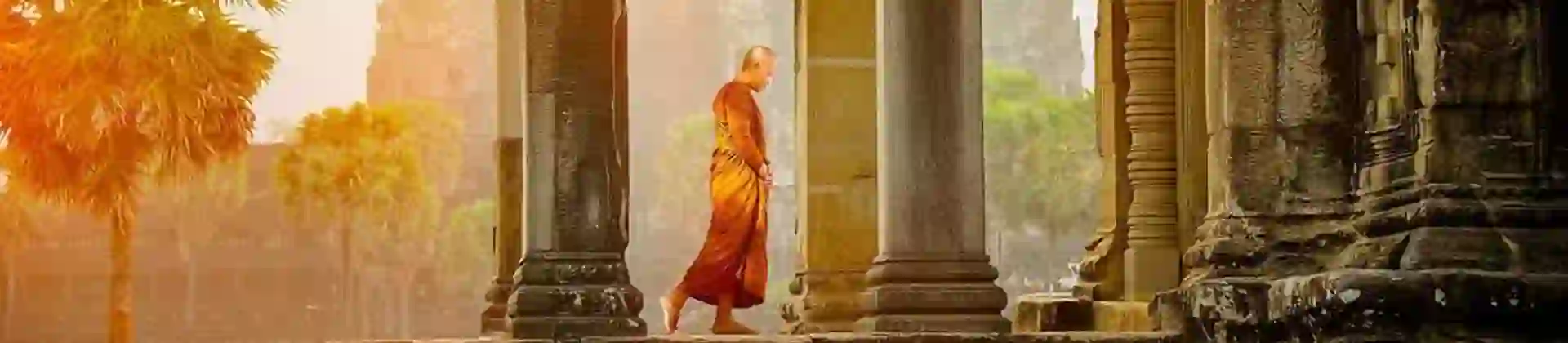 Monk, Angkor Wat