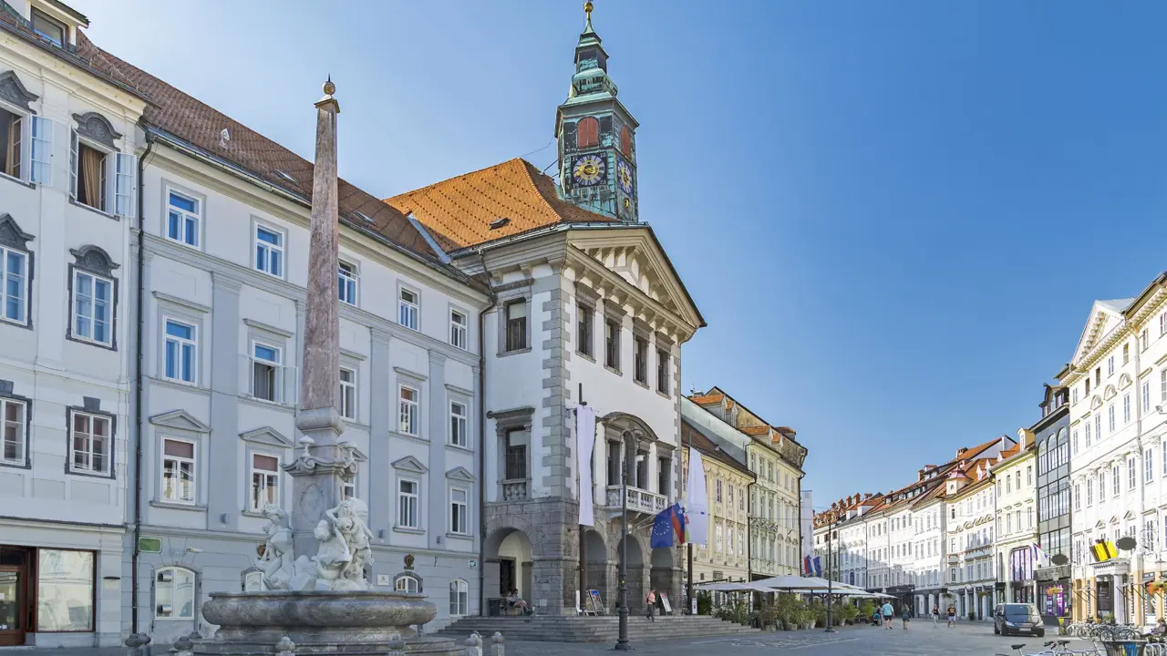 Town Square, Mestni Trg, Town Hall And Robba Fountain, Ljubljana, Slovenia