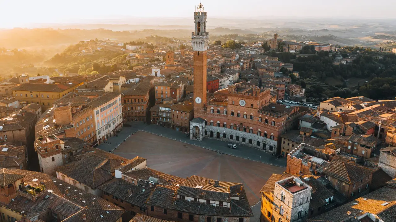 Piazza del Campo, Siena, Tuscany 