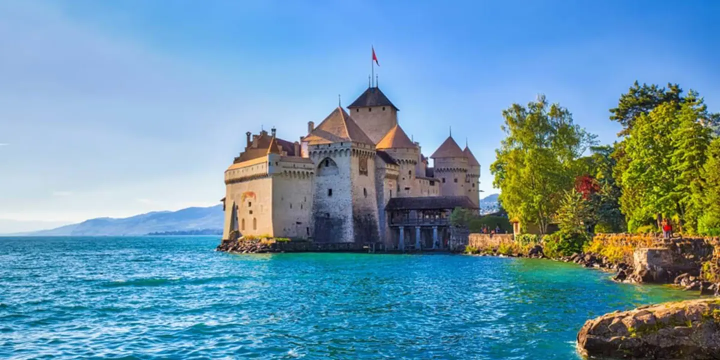 G 920X520 Sh 486259807 Chillon Castle Switzerland