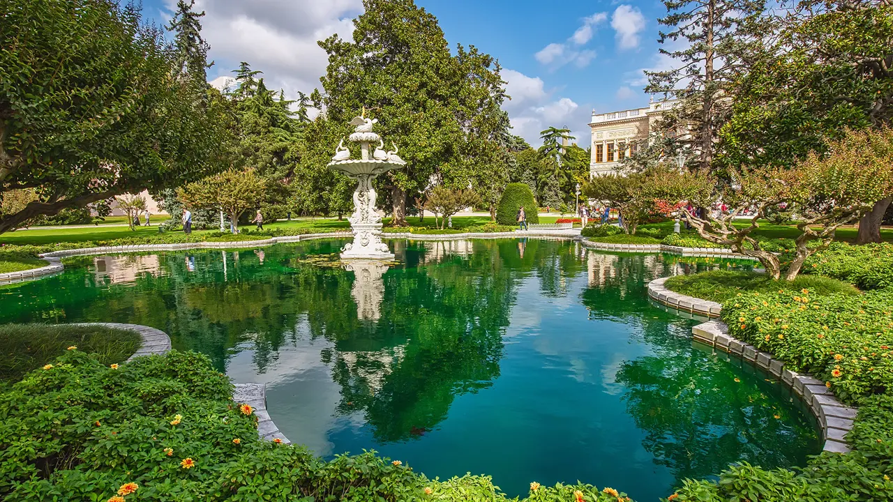 Dolmabahce Palace, Istanbul, Turkey