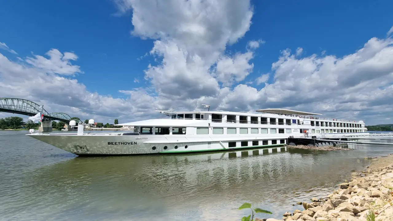 MS Beethoven 